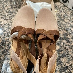 Born Meade Women’s Wedge